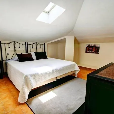 Luxury Penthouse 4 Bedrooms Facing The Sea דירה