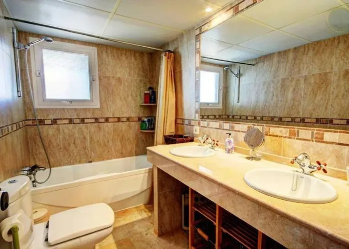 Luxury Penthouse 4 Bedrooms Facing The Sea Torremolinos