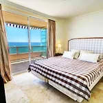 Luxury Penthouse 4 Bedrooms Facing The Sea *