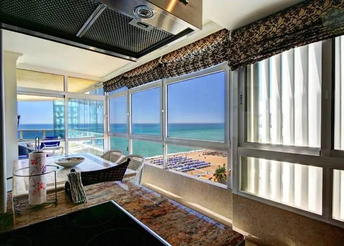 Luxury Penthouse 4 Bedrooms Facing The Sea Torremolinos
